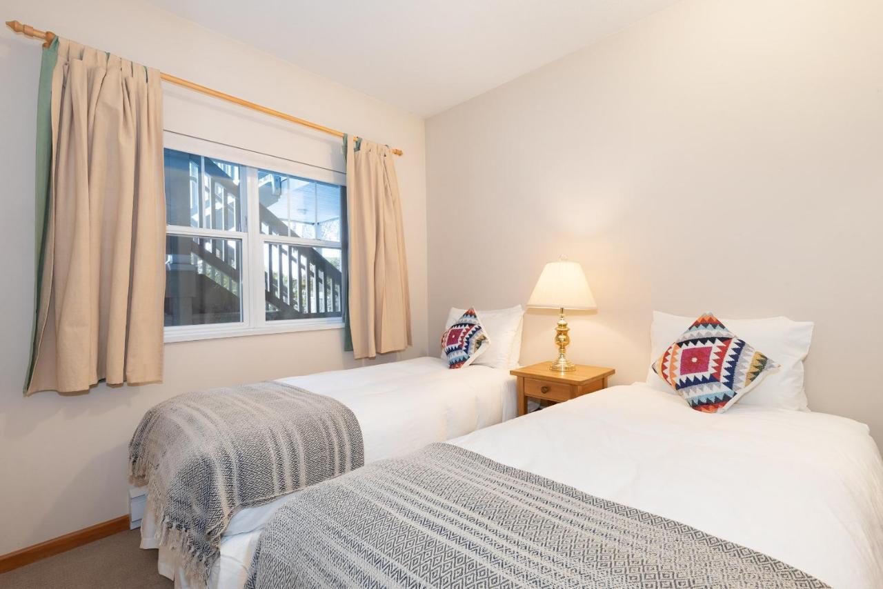 Deer Run By Whistler Premier Apartment Ngoại thất bức ảnh